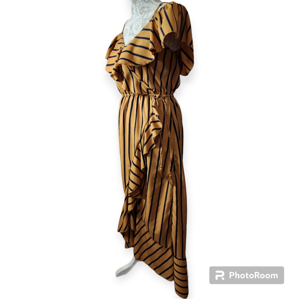 Hint of Blush Striped Hi-lo Maxi size small